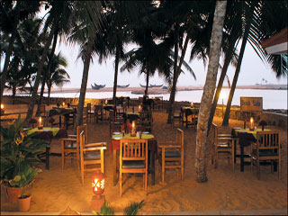 Beach and Lake Ayurvedic Resort Thiruvananthapuram Restaurant