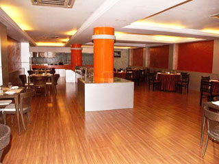 Saj Lucia Hotel Thiruvananthapuram Restaurant