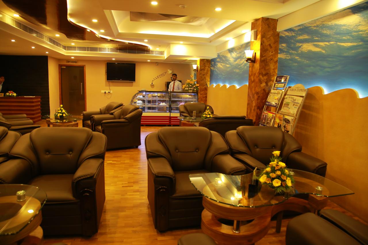 The Ruby Arena Hotel Thiruvananthapuram Restaurant